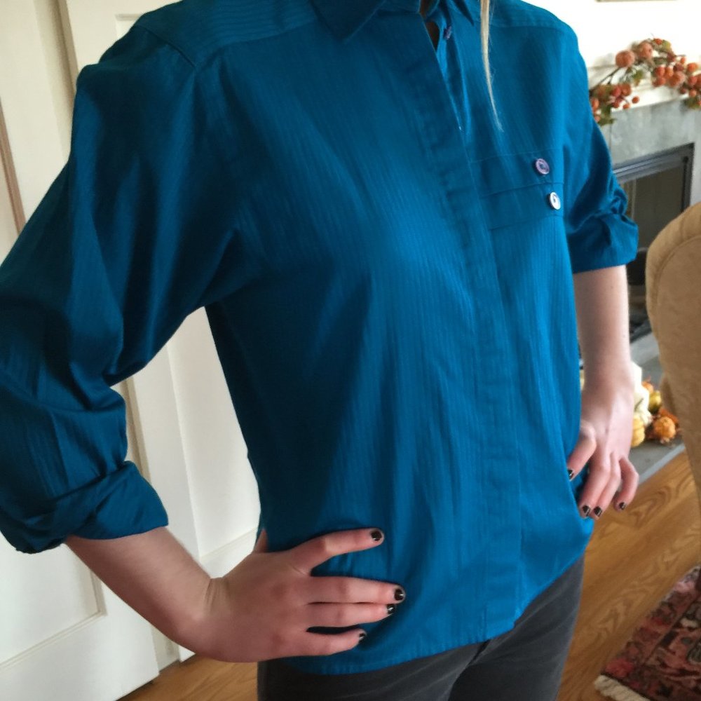 Vintage Jaeger London Teal Blue Cotton button-down blouse